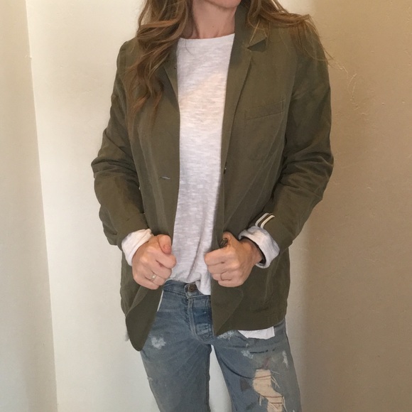 Theory Jackets & Blazers - Theory sz12 Carbelli Blazer in Galley Green